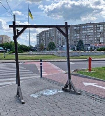 Вуличні душі у спеку: на яких локаціях у Луцьку запрацювали водяні завіси
