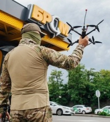 На суму понад 42,9 млн грн: "БРСМ-Нафта" безкоштовно заправила автівки військових і волонтерів майже 1 млн літрів пального