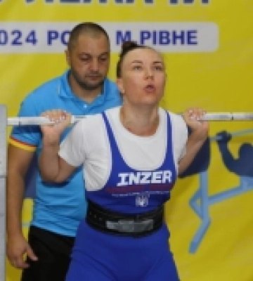 Незряча важкоатлетка із Зарічненщини виборола «золото» Кубка України з певерліфтингу та жиму лежачи