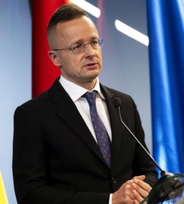 Сийярто заявил, что санкции Украины против «Лукойла» являются нарушением Соглашения об ассоциации с ЕС