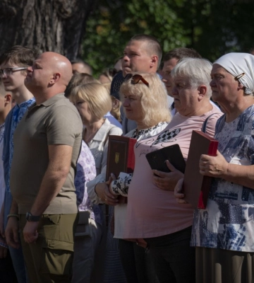 В останні хвилини прикрив собою товариша і врятував йому життя: Зеленський вручив рідним 25-річного воїна з Волині «Золоту зірку»