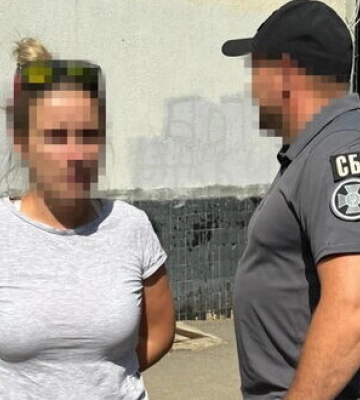 Затримано співробітницю поліклініки під Харковом, яка передавала окупантам координати українських блокпостів