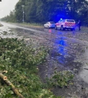 У місті на Волині затопило вулицю