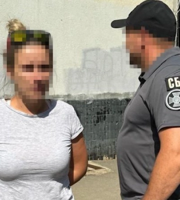 СБУ затримала інформаторку окупантів, яка зливала ворогу дані про блокпости біля Харкова