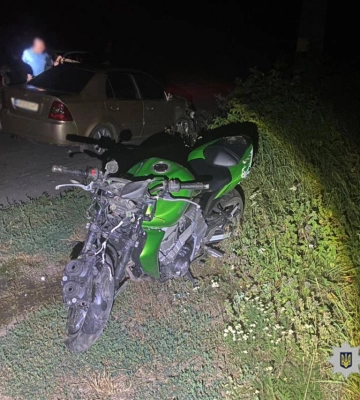 Алкоголь перевищував норму у 9 разів: на Уманщині водій автівки в’їхав у мотоцикліста (ФОТО)