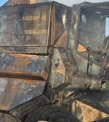 В селі на Червоноградщині двічі за день горіли комбайни