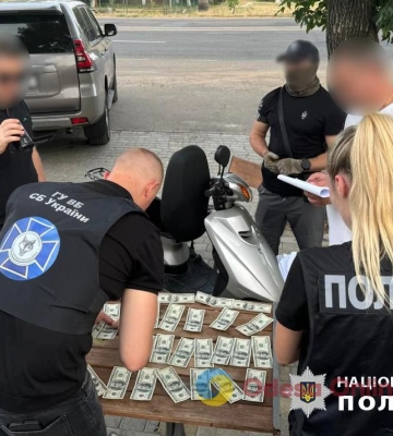 В Одесі затримали організатора нелегальної схеми вивезення чоловіків у Молдову