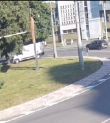 У Луцьку водій зіткнувся з автівкою та втік