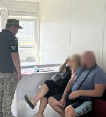 У «Краковці» викрили три псевдоподружжя