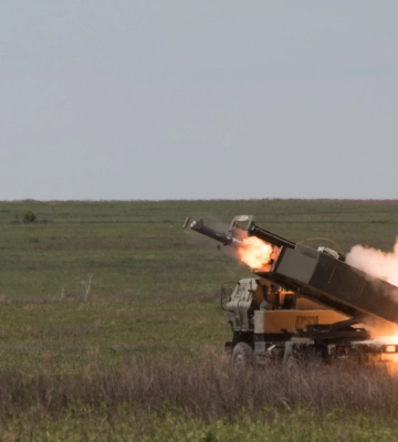 В Донецкой области сбит российский Су-25 – видео