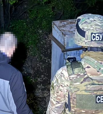 СБУ затримала агента фсб, який «полював» на релейні шафи Укрзалізниці та коригував удари по Одесі