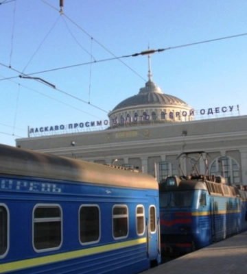 Укрзалізниця збільшила кількість місць із Києва до Одеси на курортний сезон: графік поїздів
