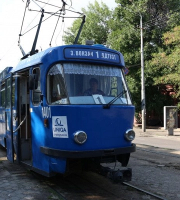 У Дніпрі деякі маршрути громадського транспорту працюють зі змінами