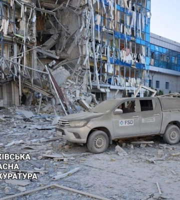 Российская ракета попала по офису Швейцарского фонда противоминной деятельности в Харькове