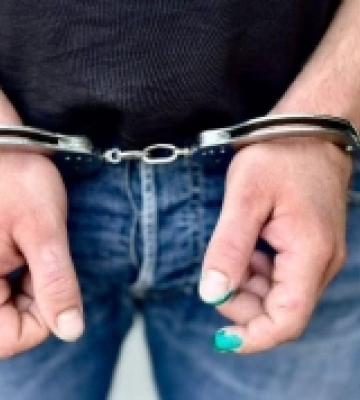 В Одесі взяли під варту чоловіка, який спричинив ножове поранення знайомому