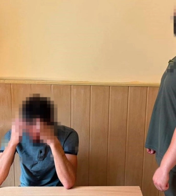 СБУ і Нацполіція затримали у Рівному рецидивіста, який на замовлення фсб підпалив службовий пікап ЗСУ
