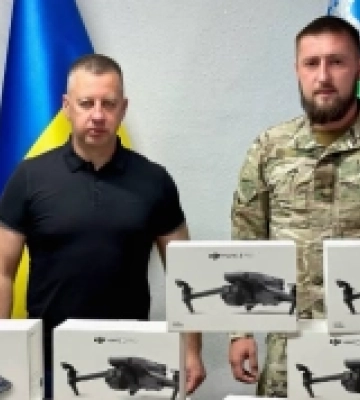 Тринадцять підрозділів ЗСУ отримали дрони від Рівного