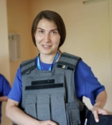 Лікарка-волонтерка з Мукачева їздить консультувати людей на Донеччину