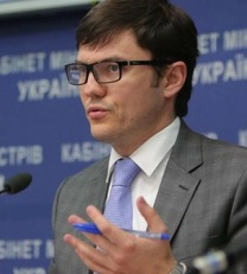 Ущерб в $30 млн: экс-министра обвиняют в злоупотреблении властью