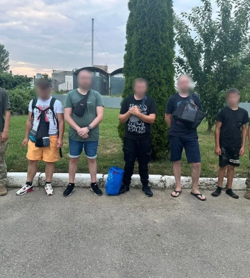 На Закарпатті підліток за тисячу доларів показував ухилянтам шлях до Тиси