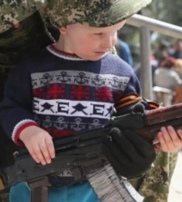 На ТОТ Запоріжжя росіяни створили 12 організацій для мілітаризації українських дітей