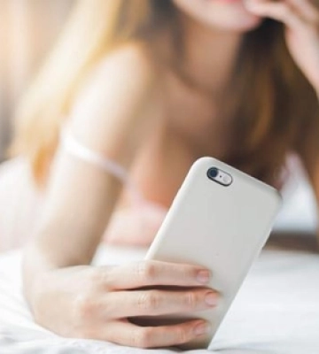 У Києві правоохоронці купили у моделі OnlyFans контенту на 5 100 гривень