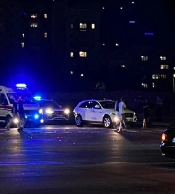 Влупилися «ауді» і «вольво»: у нічній аварії на Соборності постраждав хлопець