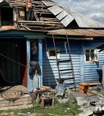 РФ завдала 156 ударів по Сумщині: обстріли 8 громад за добу