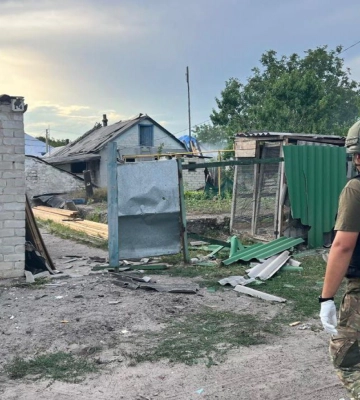 В Донецкой области в результате обстрелов за сутки пострадали трое людей