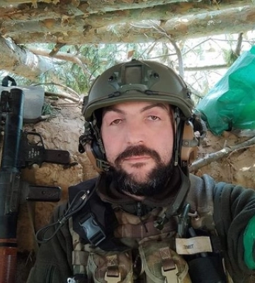 Боєць волинської «сотки» втратив ногу, але мріє повернутися до строю 