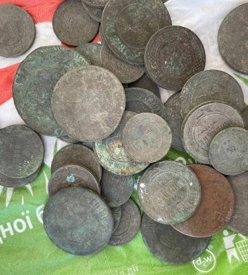 У музей на Волині передали стародавні сигнальні дзвоники для кінської упряжі