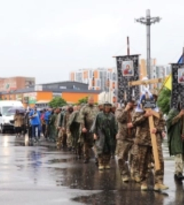 Одразу у двох громадах Рівненщини прощались із стрільцем 68 єгерської бригади