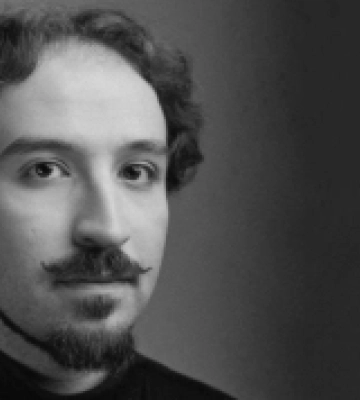Внаслідок зупинки серця помер актор київського Театру на Подолі Дар'юш Есламі