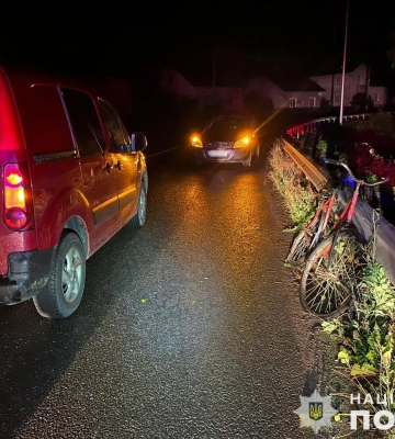 На Львівщині велосипедист зіткнувся з автівкою