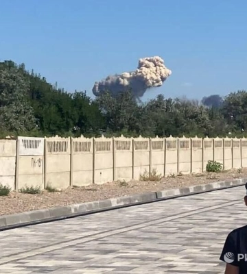Защищался современными ПВО: в Генштабе подтвердили поражение аэродрома &quot;Саки&quot; в Крыму