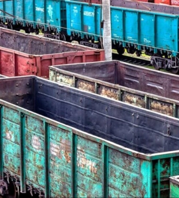 УЗ вже рік не продає металобрухт, це завдає шкоди економіці, - експерт