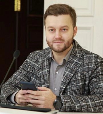 Від Кличка вимагають звільнити його заступника — криворіжця Костянтина Усова