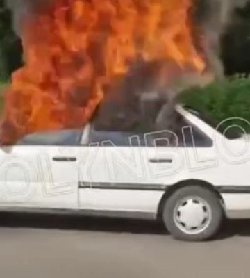 У Луцьку на дорозі спалахнуло авто. Відео