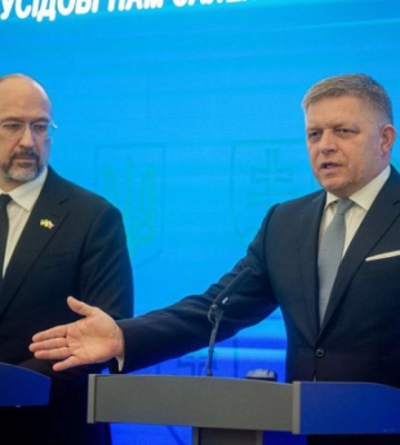 Прем'єр Словаччини знову провів телефонну розмову зі Шмигалем через транзит російської нафти