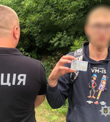 Шукали всю ніч: на Уманщині правоохоронці виявили зниклого підлітка