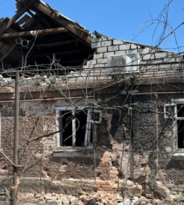 Ворог ударив дронами та з артилерії по Нікопольському району, є пошкодження