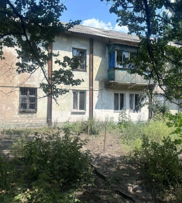Війська РФ обстріляли Українськ на Донеччині: пошкоджено 30 гаражів та будинки. ФОТОрепортаж