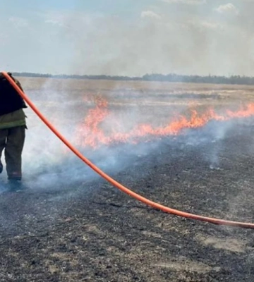 На Херсонщині рятувальники протягом доби ліквідували 8 пожеж в екосистемах