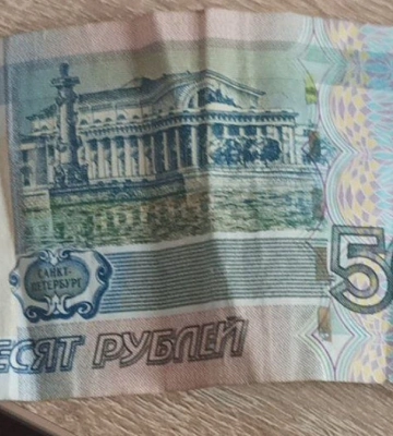 На Херсонщині окупаційна влада припиняє виплати “евакуйованим” працівникам