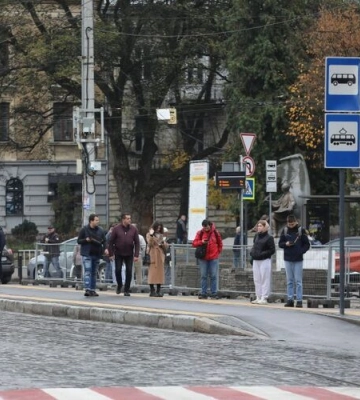 29 липня на двох локаціях у Львові змінять місце посадки/висадки пасажирів