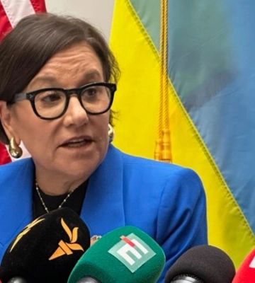 Брінк повідомила про приїзд до Києва спецпредставниці США з відновлення України