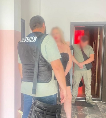 П&#039;ять тисяч доларів за довідку про інвалідність: лікарці з Черкас повідомили про підозру