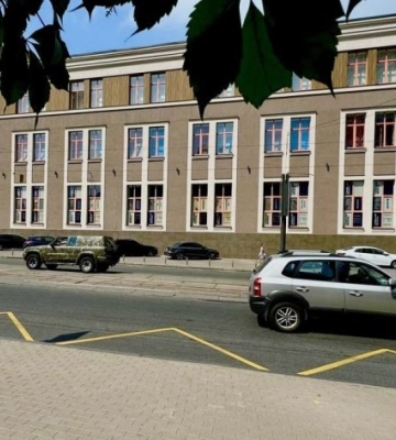 Держреєстраторку з Кіровоградщини викрили на зловживанні своїми повноваженнями
