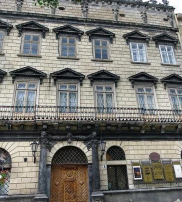 У Львові розпочинають реставрацію Королівської кам’яниці