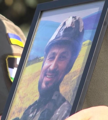 На Рівненщині провели в останню дорогу воїна Руслана Масюка